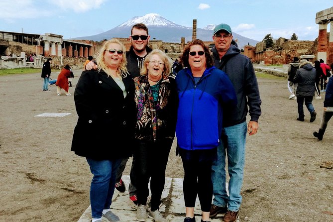 The charm of Pompeii and Herculaneum.Private Tour with Official Guide - Parco Acheologico Di Ercolano, 2 Hours of Villas and Excavations