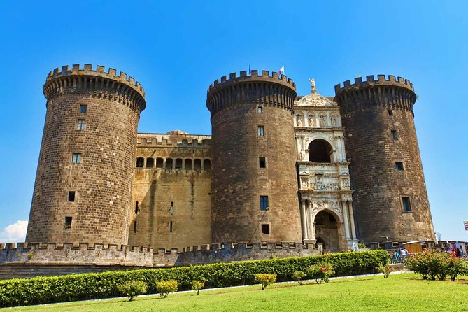 The Perfect Private Walking Tour of Naples with Exclusive Guide - Duomo di Napoli and the Chapel of San Gennaro: faith, art, and a living legend