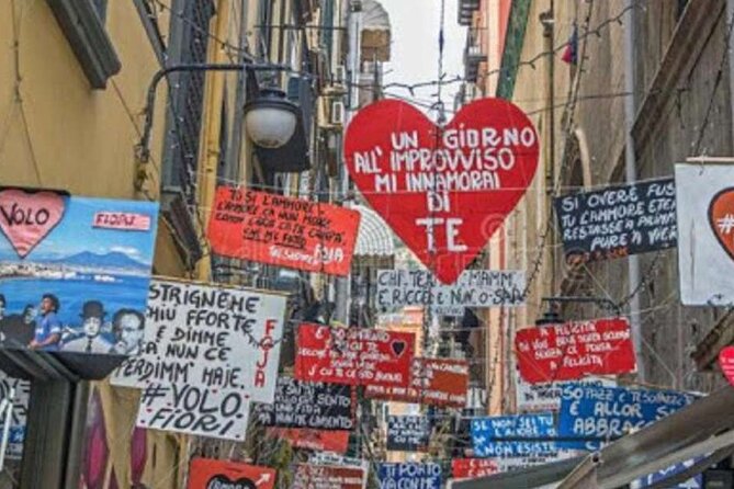 The Spanish Quarters, Street Art and Local Market Tour in Naples - Entering the Quartieri Spagnoli: Street Art, Balconies, and Maradona