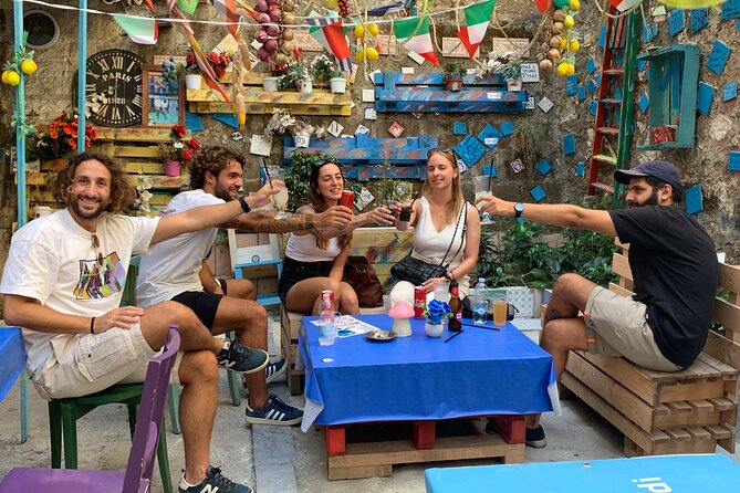 The Unfiltered Street Food & Market Tour of Naples (by Streaty) - Quartieri Spagnoli backstreets, the longest stretch for real street life