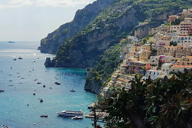 TOUR : EXCLUSIVE AMALFI COAST : Positano Sorrento Pompeii - Corso Italia and Marina Grande: Sorrento on a 2 Hour Stroll