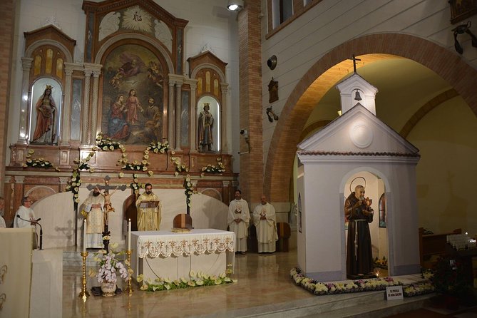 Tour Of Padre Pio: From Pietrelcina To San Giovanni Rotondo - San Giovanni Rotondo Shrine, Modern Mosaics and Clear Faith