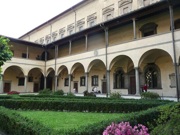 Tour of the Greek-roman Naples with an archaeologist - Price and value: $272.20 per group is a deal if you’re traveling smart