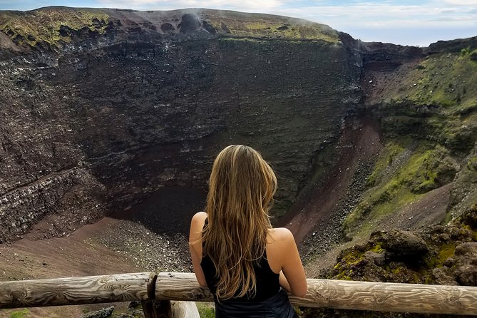 Tour on Vesuvius with wine tasting - Naples to Vesuvius, why this half-day combo works