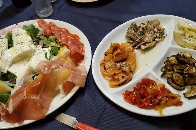 Traditional Neapolitan Dinner in Pompei - Villa Franca - Family Restourant - How to make the most of a poolside private dinner