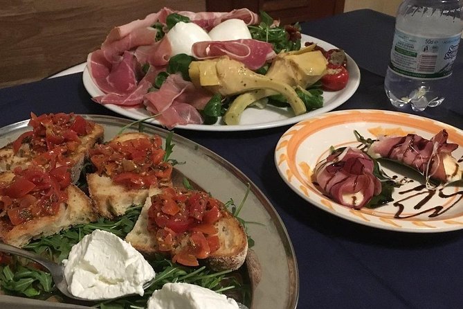 Traditional Neapolitan Dinner in Pompei - Villa Franca - Family Restourant - What you’ll eat: Neapolitan favorites across starters, pasta, fish, and sweets