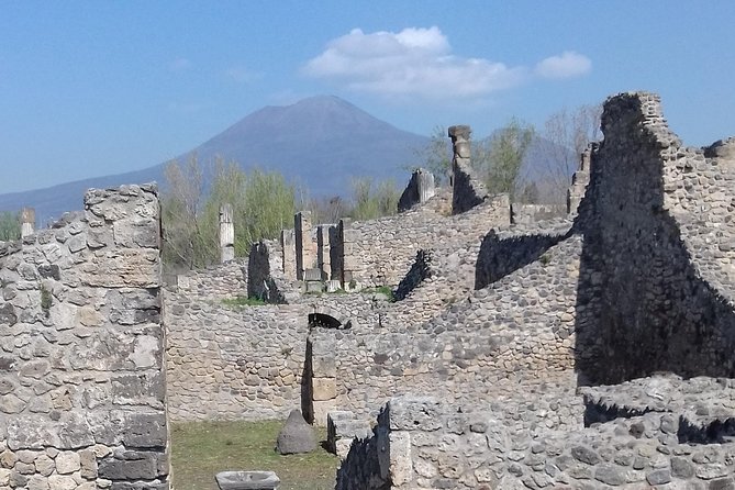 Transfer From Naples/area to Amalfi coast with 2hr stop in Pompei - What makes this transfer feel easy