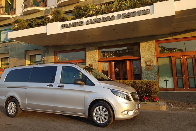 Transfer from Naples area to Sorrento area from 4 to 6 passengers - Private Group Setup, Seats, and Who It Fits