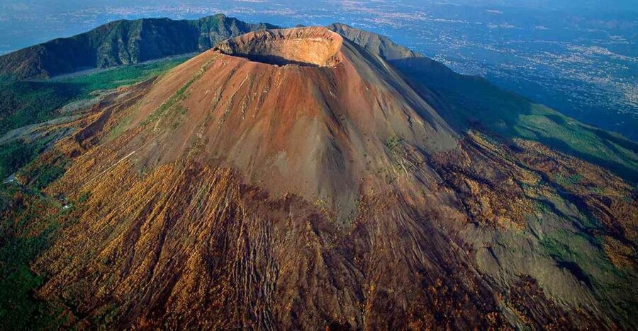 Vesuvio: 3h trekking tour with volcanological guide - The 3-hour rhythm on your feet, and what “light trekking” really means