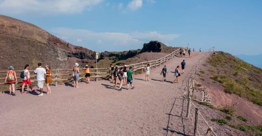 Vesuvius and Pompeii Transfer + Entrance for the Vesuvio - Key takeaways before you go