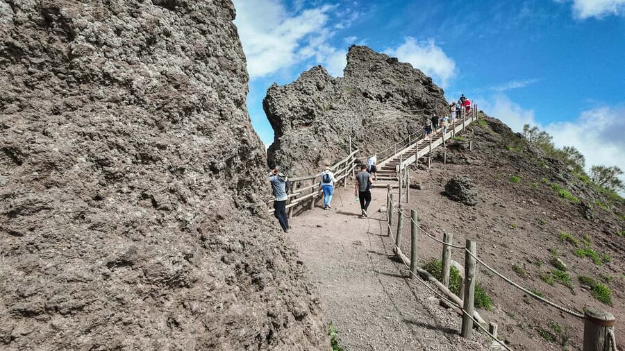 Vesuvius Volcano Experience: from Naples, Pompeii and Rome - Who this tour suits best, and who should consider another option