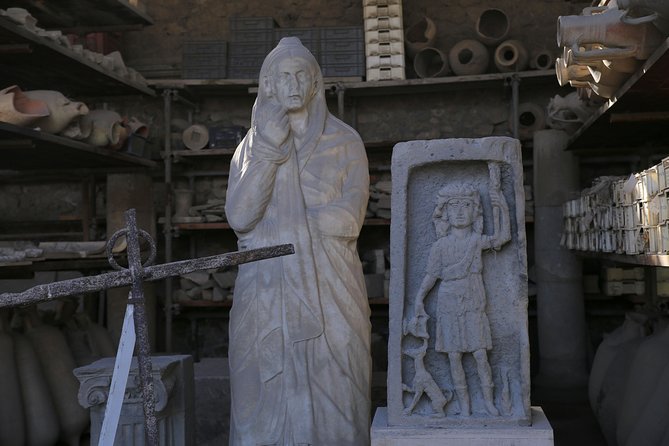 VIP Pompeii Tour including Newly Opened Houses With Archaeologist - The walking route: from Forum streets to theaters