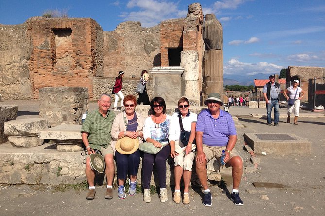 Visit in Pompeii - Pompeii Private Tour with Ada - Meeting at Pompei-porta Marina, and why the start matters