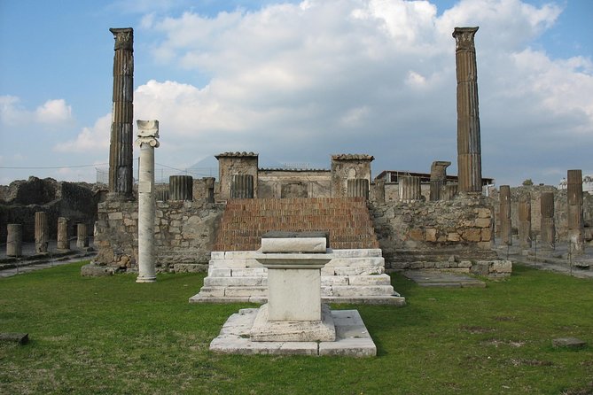 Visit in Pompeii - Pompeii Private Tour with Ada - A 2-hour private tour designed for not getting overwhelmed