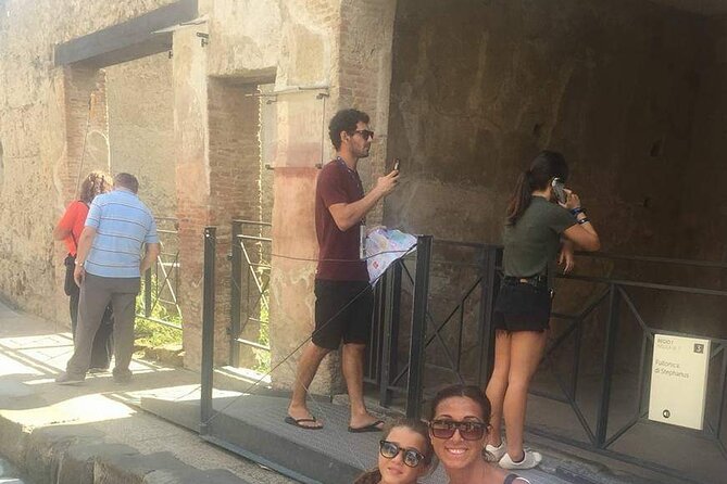 Visit of the archaeological park of Pompeii - Price and value for a group up to 7
