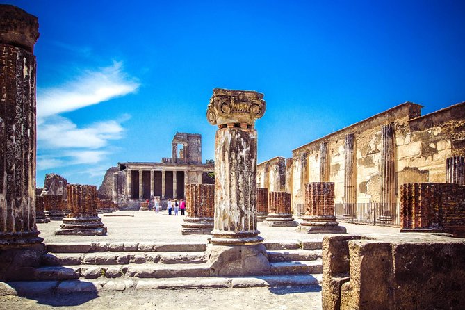 Visit Pompeii with a local expert guide - Key highlights you will actually care about
