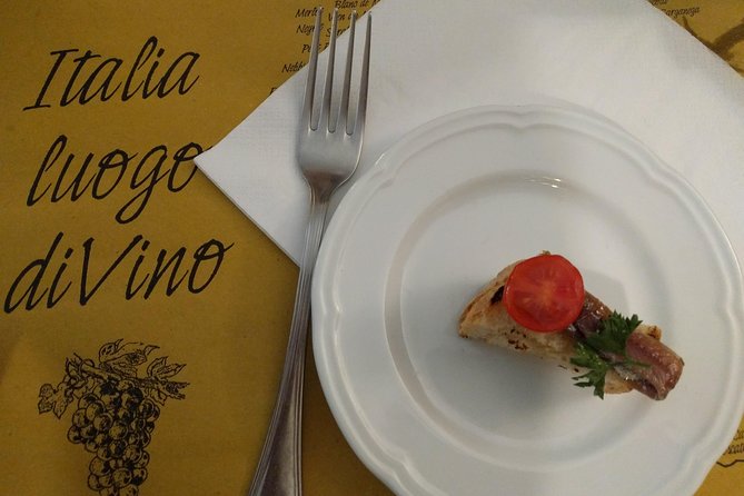 Walking Food Tour of Naples with Tastings - Piazza Dante, starting right in the heart of it