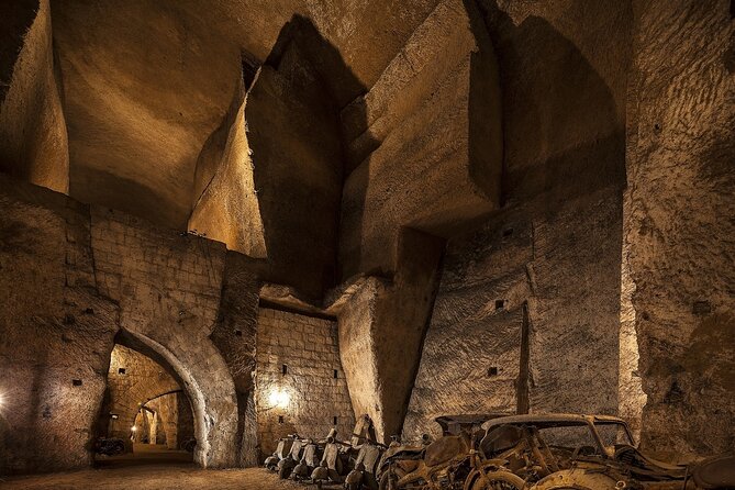 Walking Guided History Tour of Naples and Bourbon Tunnel - Key things I’d plan around