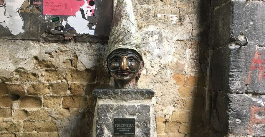 Walking-tour of Naples hystorical Centre - Key things you should notice on this Naples walk